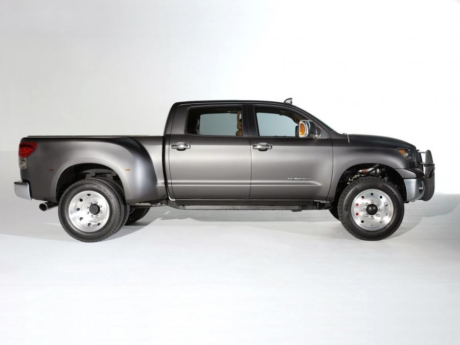  Toyota Tundra Dually Diesel Concept 2007 года  (фото 5 из 6)